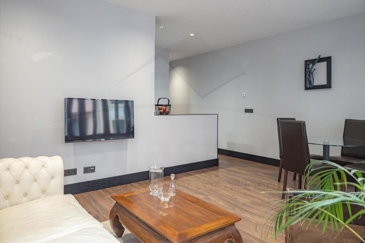 Chambre Noir Apartamento Oviedo Eksteriør billede