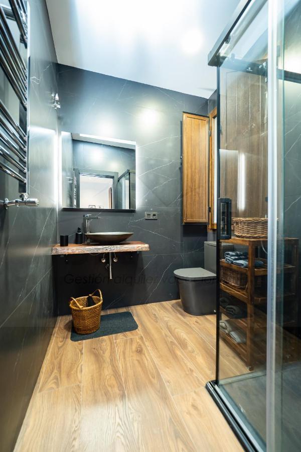 Chambre Noir Apartamento Oviedo Eksteriør billede