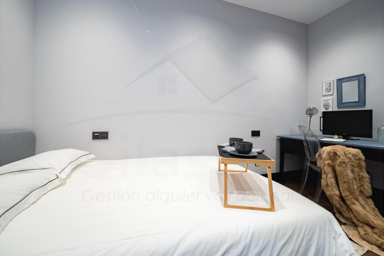 Chambre Noir Apartamento Oviedo Eksteriør billede