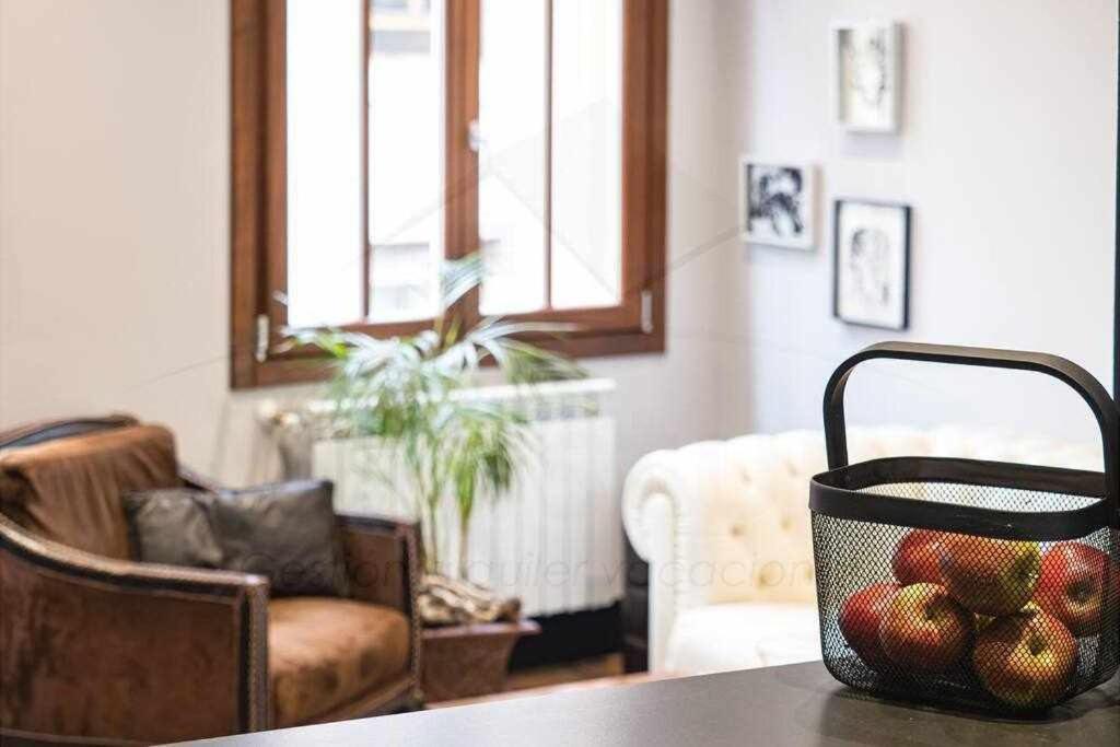 Chambre Noir Apartamento Oviedo Eksteriør billede